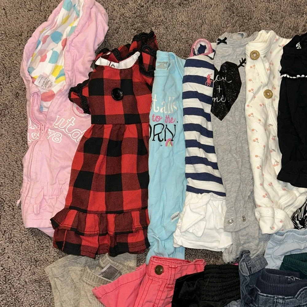 Babygirl size 6m and 6/9m dress, sweatshirt, top, onesie & pants bundle!!